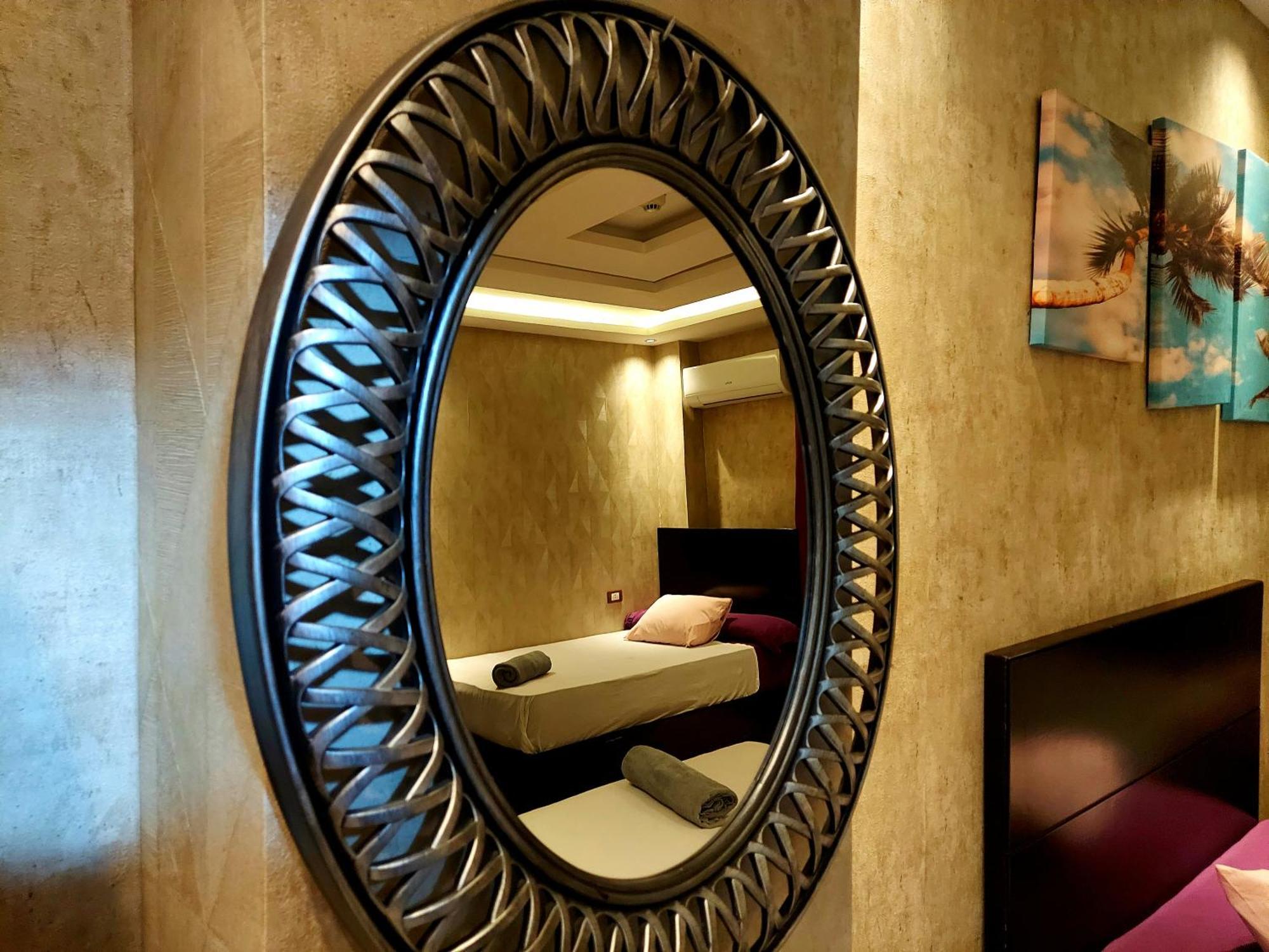 Pyramids Planet Hotel Ghatati Rom bilde